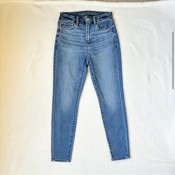 American Eagle BFF Jeggings, Size Small Short (fits size 2, 4, 6) NWOT - Picture 3 of 7